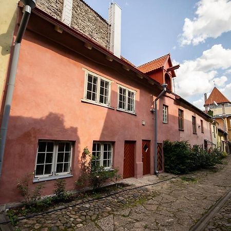 Medieval Home ทาลลินน์ ภายนอก รูปภาพ