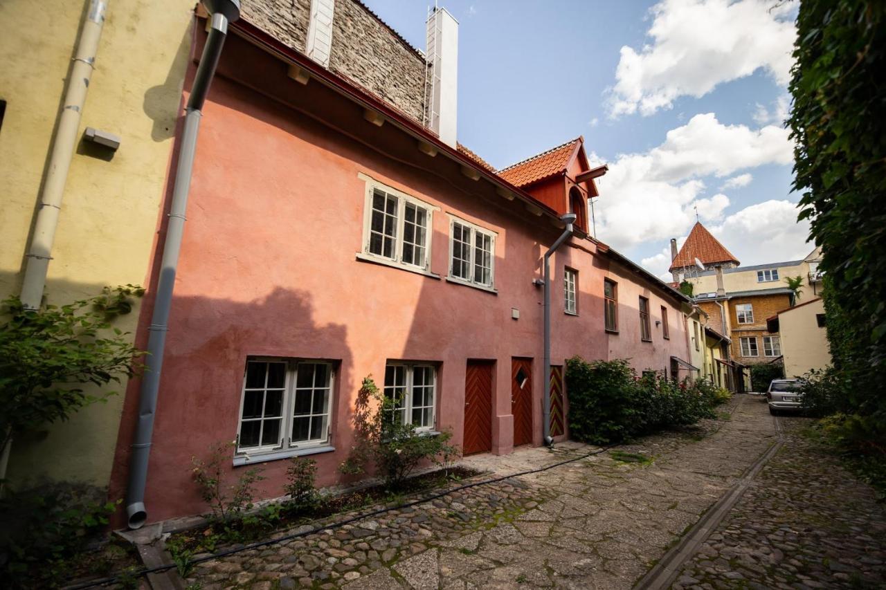 Medieval Home ทาลลินน์ ภายนอก รูปภาพ